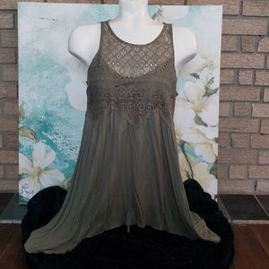 Very pretty tank with Lacey details